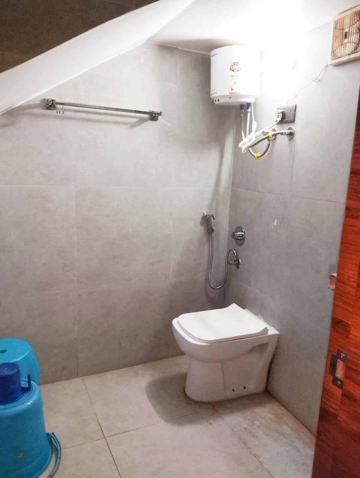 The Promise Hotel And Resort Tajpur Room photo